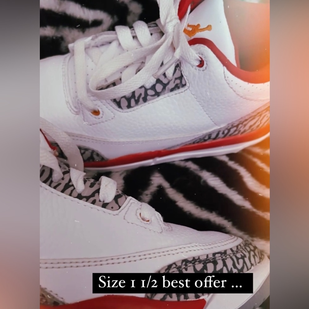 Lil kid Jordan’s size 1 1/2 still in good condition worn once or twice